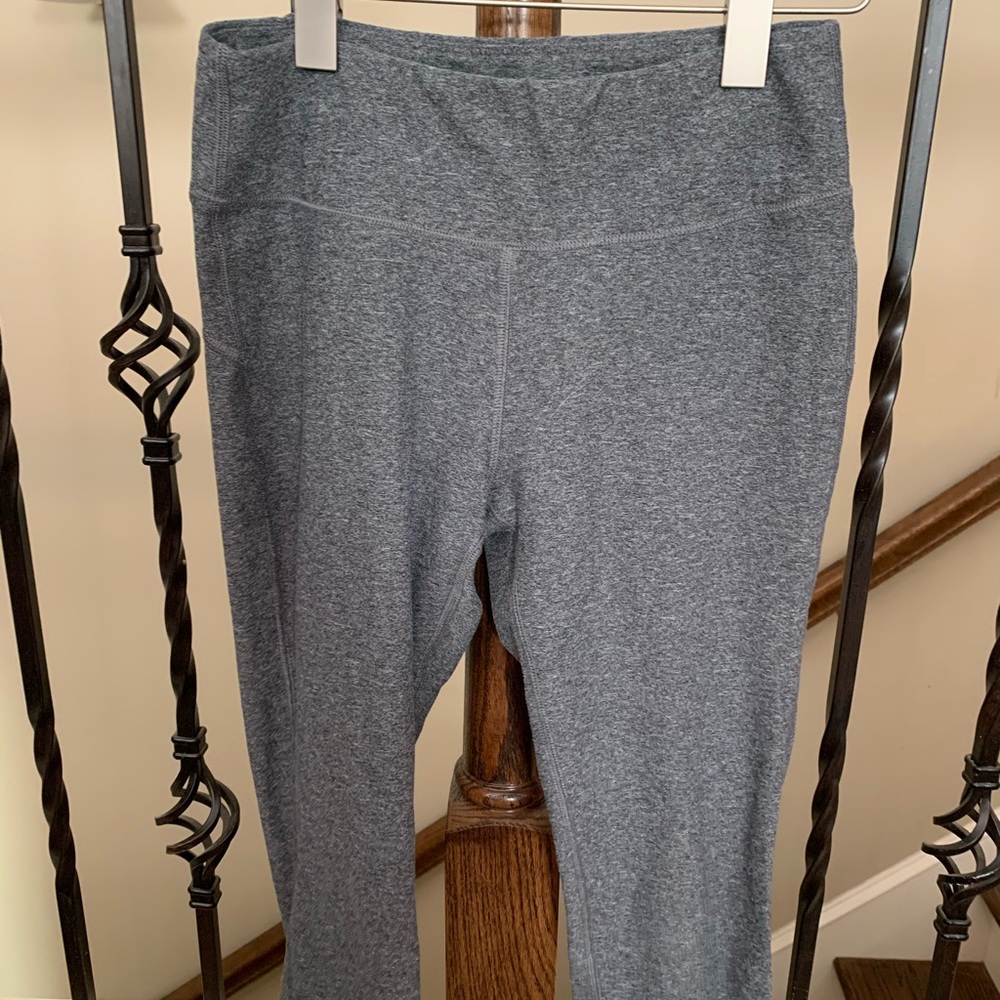 grey leggings